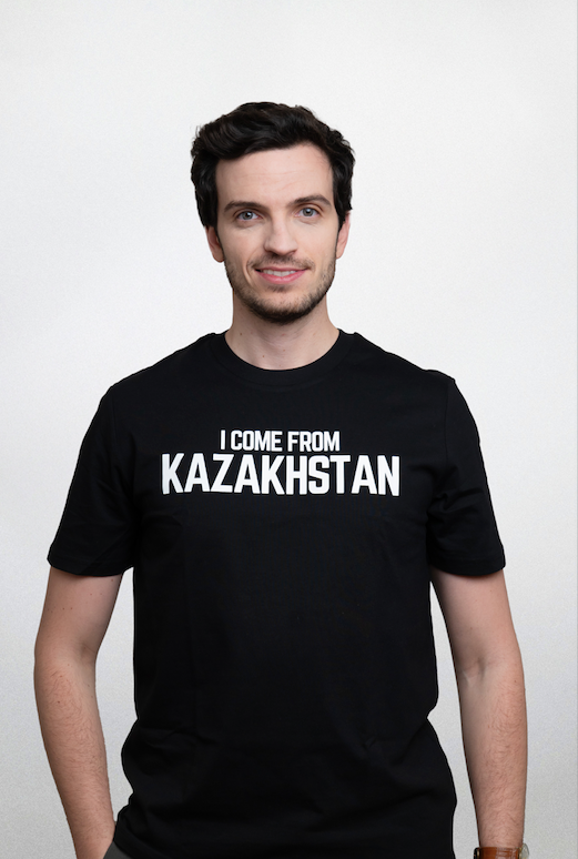 T-Shirt Classica: I come from Kazakhstan